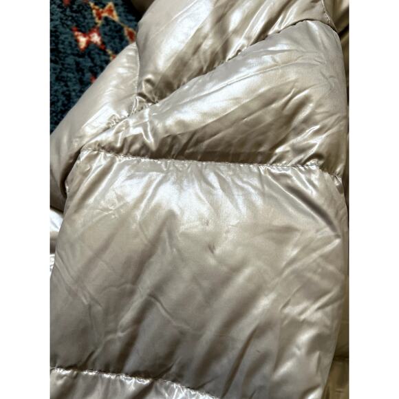 Aritzia Super Puff Shorty Hi-Gloss Jacket Size Medium Modern Taupe - Picture 10 of 12